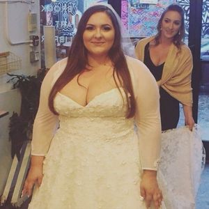 Anne Barge Amberley $3,000 (Retail: $4,750)